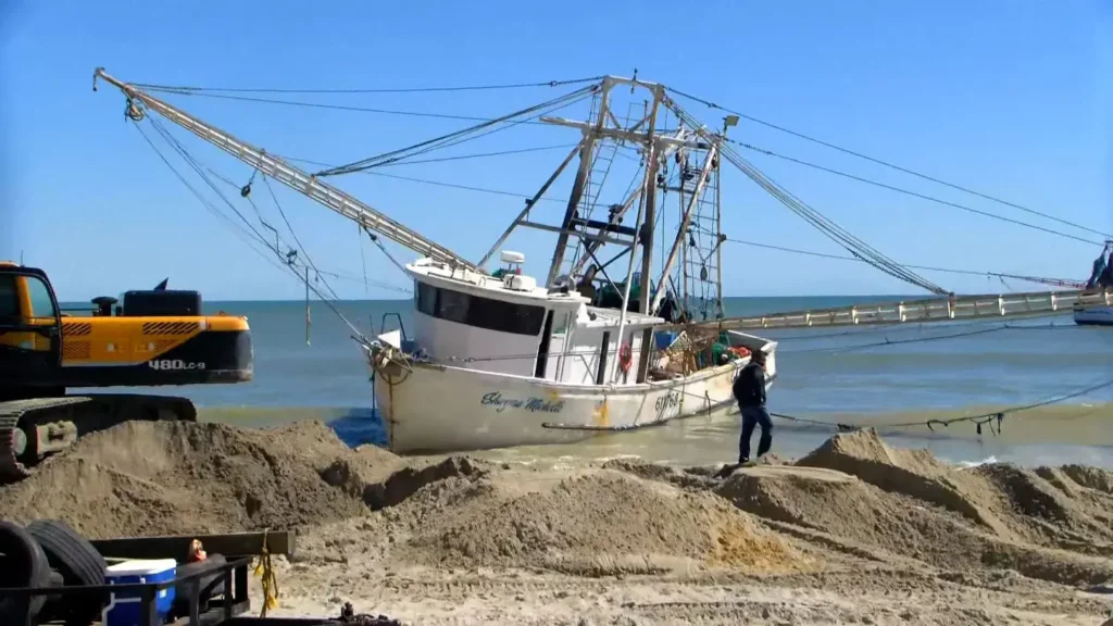 A stranded boat illustrating the importance of Boating Accident Lawyer in Myrtle Beach